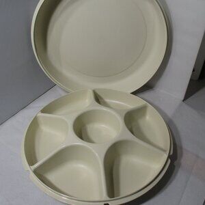 Vintage Tupperware Divided Veggie Fruit Party  Serving Container Beige